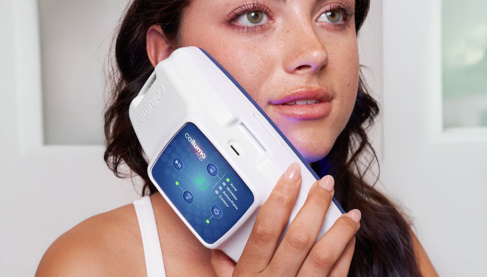 Celluma POD Series 2 handheld FDA-cleared LED therapy for body contouring and acne