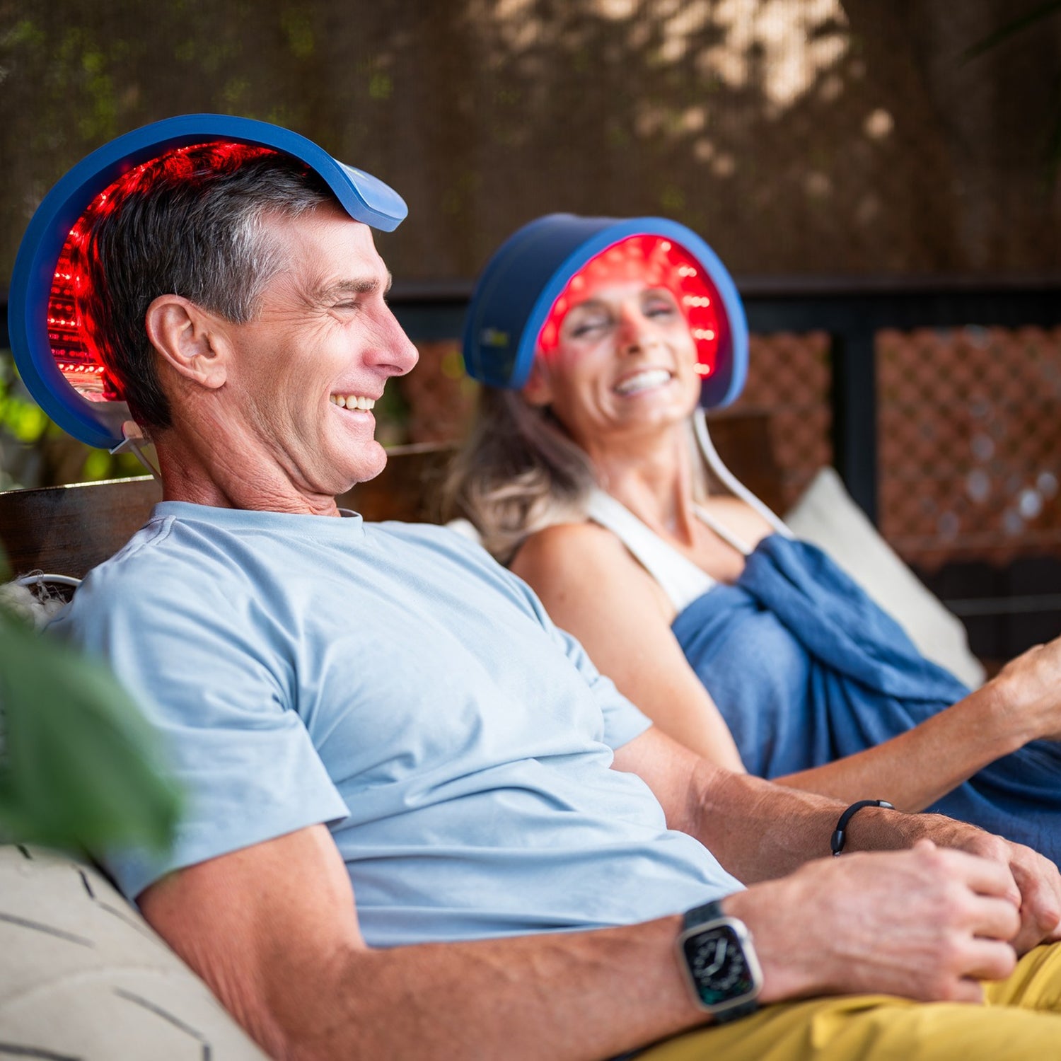 blue light, Red light, near-infrared light therapy Acne, Rosacea, Psoriasis, Eczema, Dermatitis, scars, hyperpigmentation, Wrinkles, collagen, crow’s feet, aging, Hair loss, Androgenetic alopecia,  Joint pain, Arthritis, Tendonitis, Backache, frozen shoulder, Sciatica, nerve pain, chronic pain