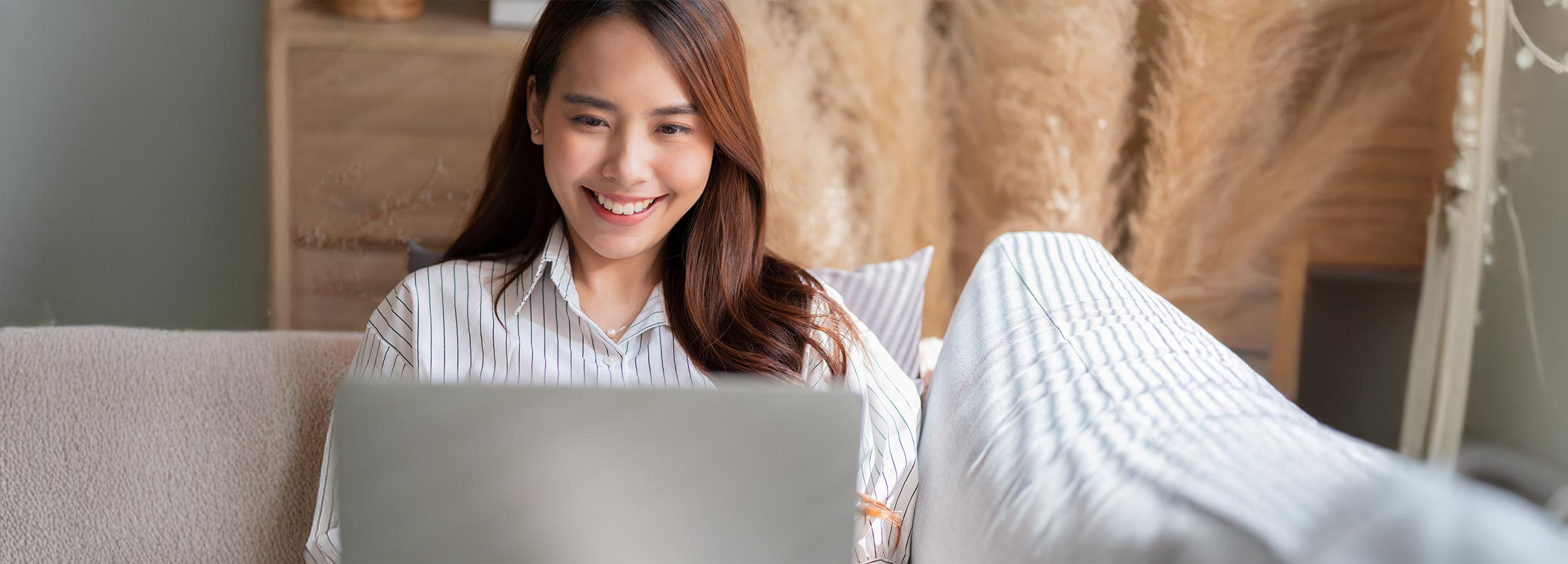 Explore Celluma LED Therapy Devices for professional-grade skin rejuvenation, pain relief, and body contouring at Celluma Singapore’s full collection.